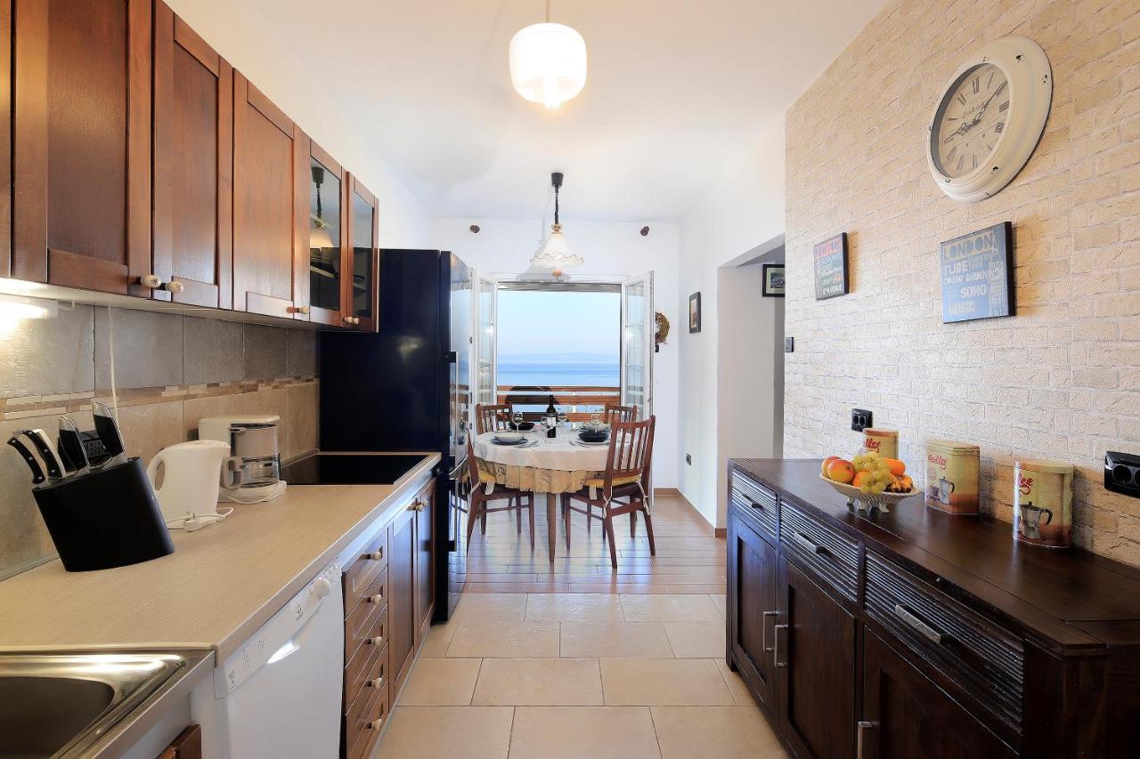 Apartment Vincent With Beautiful Sea View Terrace Klenovica Exteriör bild